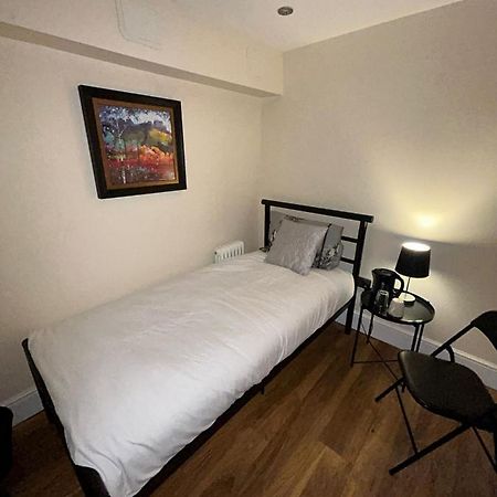 Cosy Single Room Edimburgo Exterior foto